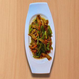 Salteado de Tofu Seco con Apio P50
