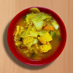 Sopa con Fideo y Verduras al Curry L44